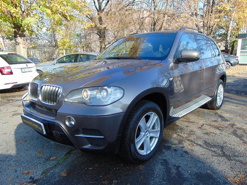 BMW X5 3,0 D - fotka 1 z 21