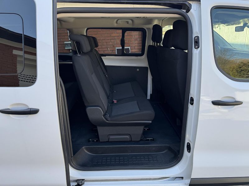 Toyota ProAce Verso 2,0D 140 L2 9MÍST ČR  - fotka 19 z 20