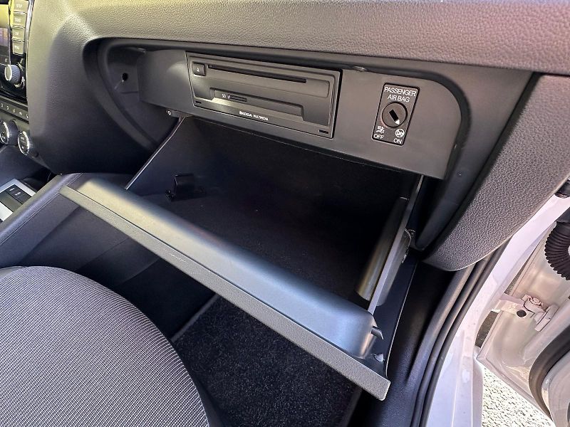 Škoda Octavia (2014) KOMBI 4x4 *1.6TDI/77kW *2.Maj - fotka 20 z 38