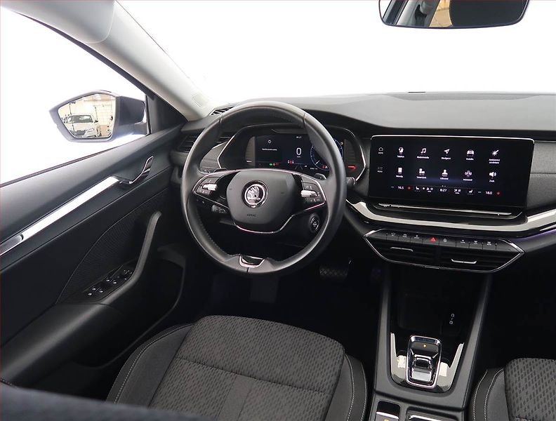 Škoda Octavia (2022) 2.0 TDI - fotka 7 z 28