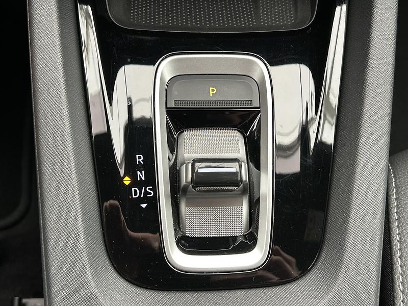 Škoda Octavia 2.0 TSI 4x4 SportLine - fotka 17 z 28