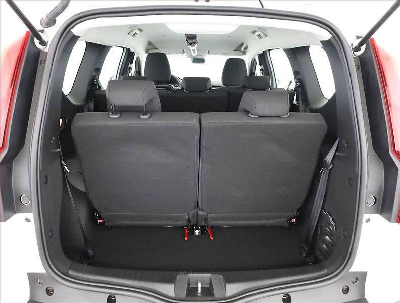 Dacia Jogger (2024) 1.0 TCe, LPG, 7 míst, ČR,1.maj - fotka 15 z 15