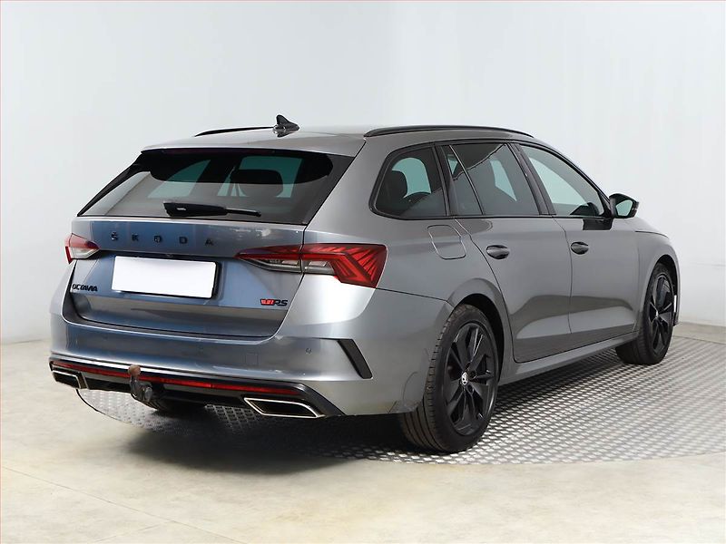 Škoda Octavia (2024) RS 2.0 TDI 4x4 - fotka 5 z 18