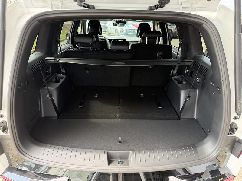 Hyundai Santa Fe (2026) 1,6 T-GDI PHEV  CALLIGRAPHY 7S - fotka 13 z 17