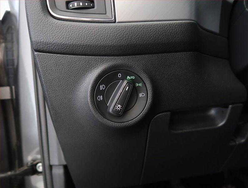 Škoda Kodiaq (2022) Ambition 1.5 TSI, digi klima - fotka 24 z 25