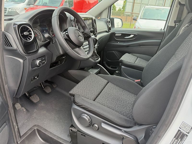 Mercedes-Benz Vito (2025) PRO MIXTO - fotka 7 z 8