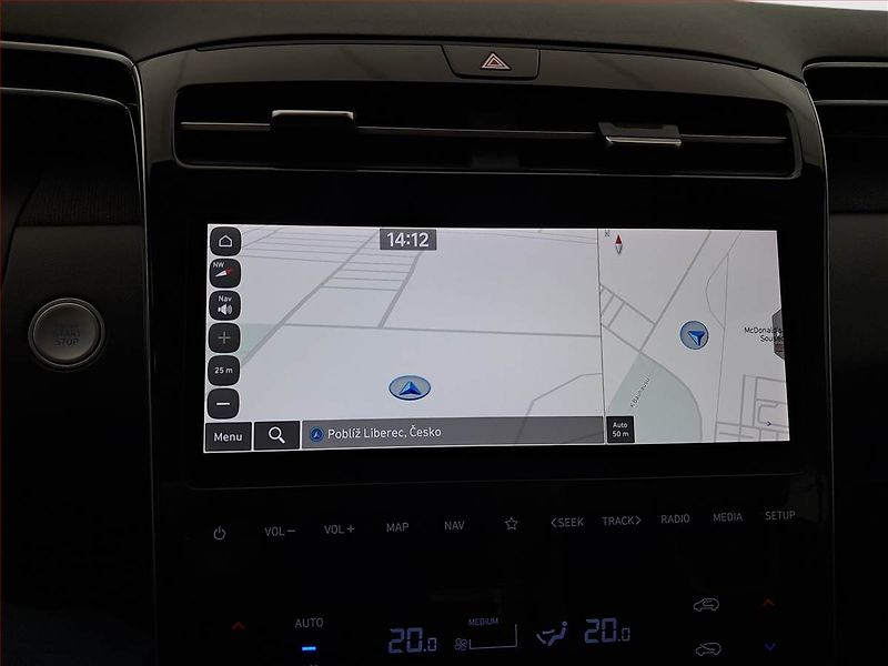 Hyundai Tucson (2021) 1.6 T-GDI 48V MHEV - fotka 13 z 23
