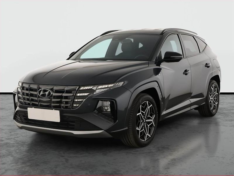 Hyundai Tucson (2024) 1.6 T-GDI 48V MHEV - fotka 2 z 21