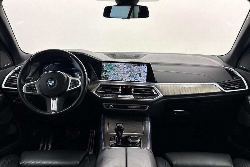 BMW X5 xDrive30d - fotka 9 z 14