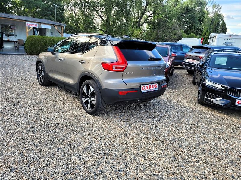 Volvo XC40 T4 Recharge,R-design kůže - fotka 5 z 43