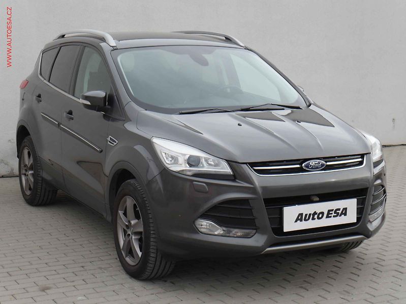 Ford Kuga (2015) 2.0TDCi 4x4, 2.maj,ČR - fotografie inzerátu