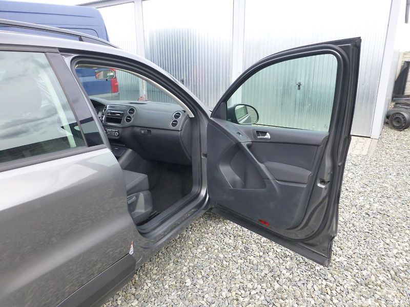 Volkswagen Tiguan 1.4TSi 120PS LIFE FACE-LIFT 1A - fotka 149 z 186