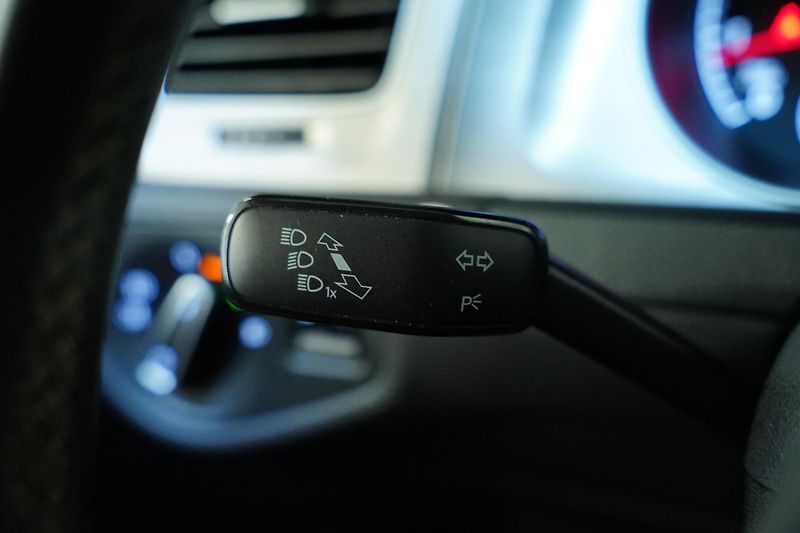 Volkswagen Golf - fotka 15 z 26