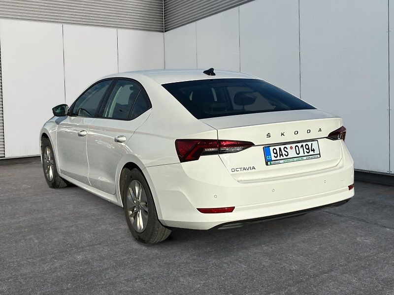 Škoda Octavia (2023) AMBITION 2.0TDI 85kW CZ DPH - fotka 4 z 11