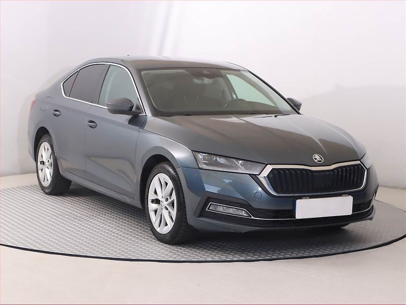 Škoda Octavia (2022) Ambition Plus 2.0 TDI - fotografie inzerátu