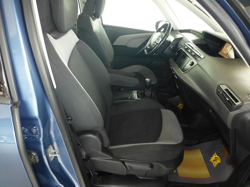 Citroën Grand C4 Picasso (2014) 1,6HDI*DIGI*NAV*ALU**KAMERA*7M - fotka 23 z 30
