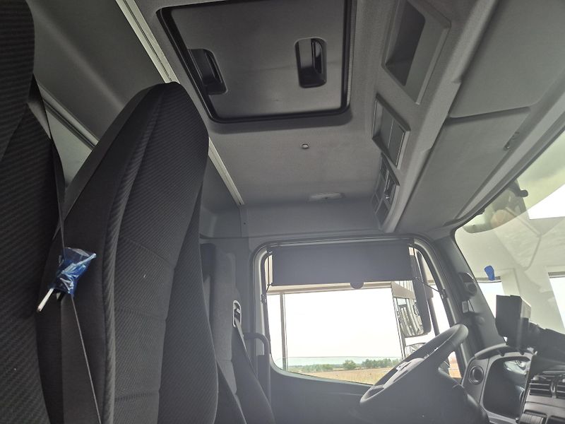 Mercedes-Benz Atego 1627 KONTEJNER 10T - fotka 16 z 27