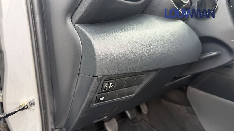 Toyota Yaris COMFORT STYLE TECH - fotka 7 z 18
