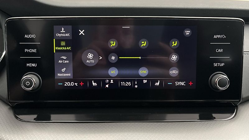 Škoda Octavia 2.0 TDI Ambition Combi - fotka 24 z 25