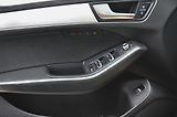 Audi Q5 (2015) 2.0 TDi 140kW Quattro S-LINE - náhled 33