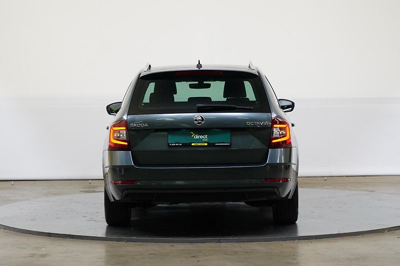 Škoda Octavia - fotka 6 z 25