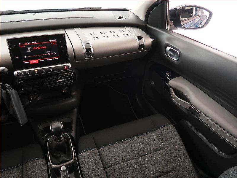 Citroën C4 Cactus (2020) 1.2 PureTech, Serv.kniha - fotka 8 z 17