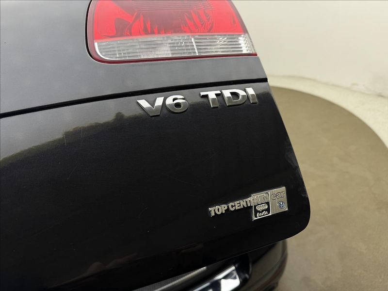 Volkswagen Touareg 3,0 165kW V6 NZ.TOP KŮŽE TAŽNÉ - fotka 39 z 42