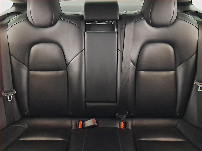 Tesla Model 3 (2019) Performance 78kWh, SoH 86% - fotka 10 z 22