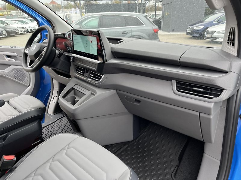 Volkswagen Caravelle STYLE 2.0TDI 4MOT 8AUT DR - fotka 25 z 27