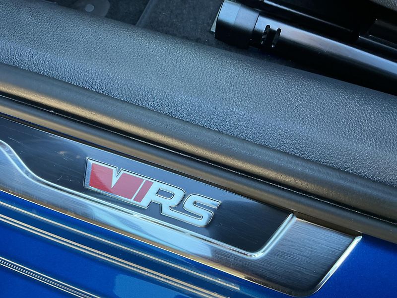 Škoda Octavia (2023) RS Combi 2,0TSI DSG - fotka 11 z 32