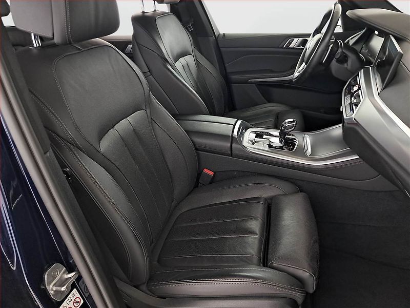BMW X5 (2021) xDrive30d - fotka 9 z 32