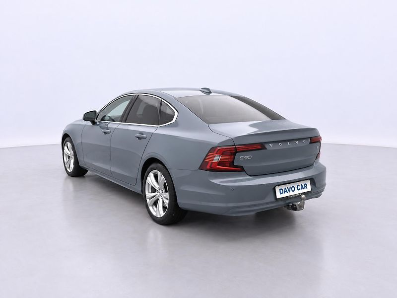 Volvo S90 2,0 B5 184kW CZ DPH - fotka 5 z 41