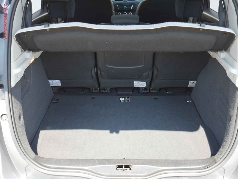 Renault Scénic (2010) 1.5dCi, AC, temp - fotka 7 z 16