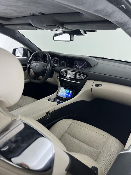 Mercedes-Benz CL (2007) - fotka 4 z 18