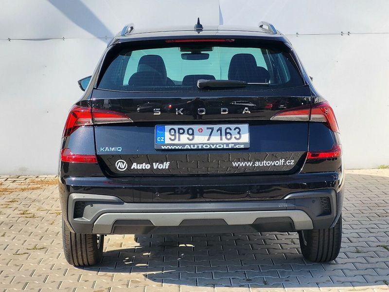 Škoda Kamiq Top Selection 1,5TSI 110kW - fotka 6 z 27
