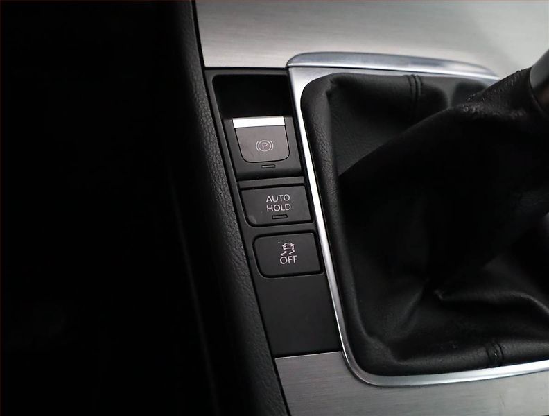 Volkswagen Passat (2011) Highline 2.0 TDI, Serv.kniha - fotka 12 z 17
