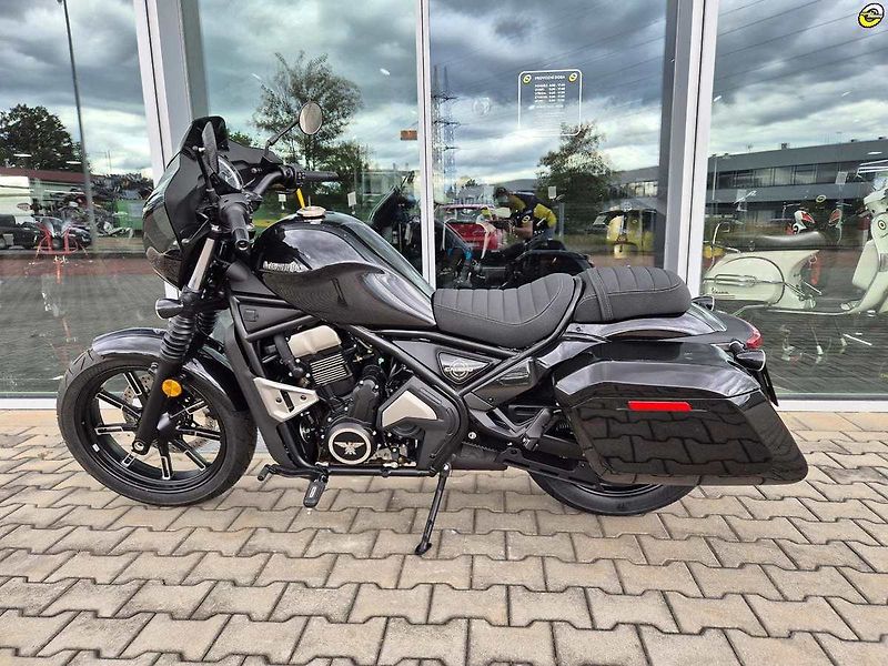 Moto Morini Calibro (2026) 700 BAGGER - fotka 7 z 18