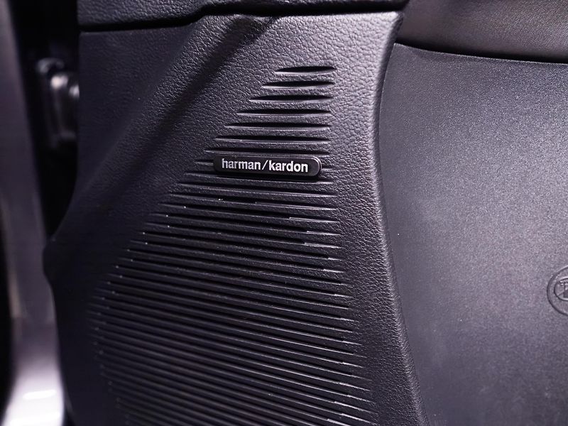Dodge Challenger SRT HELLCAT 6.2 V8 | 527 kW  - fotka 55 z 56