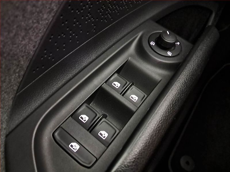 Škoda Enyaq (2023) 60 (62 kWh), SoH 94% - fotka 19 z 20