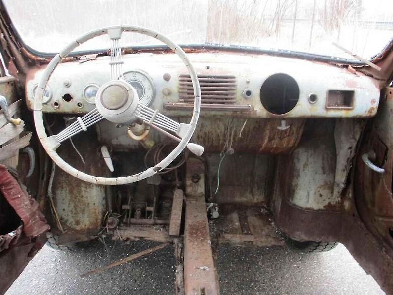 Vůz Tatra 600 je známý pod názvem Tatraplan.