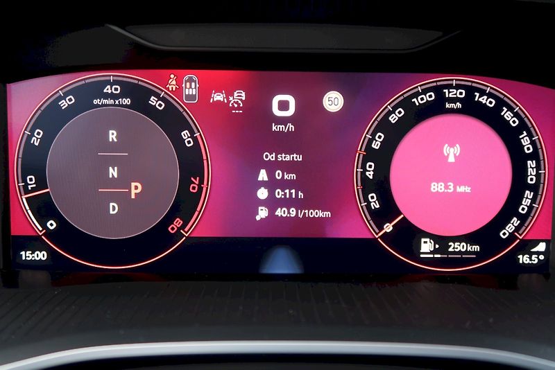 Škoda Octavia (2025) RS 2,0 TSI 195 kW DSG - fotka 6 z 30