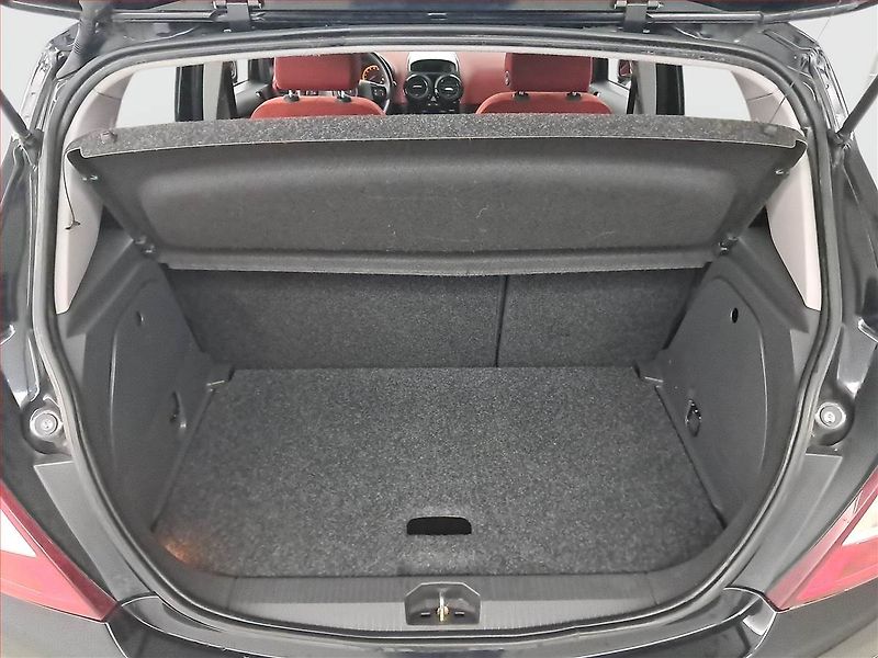 Opel Corsa (2008) 1.2, po STK, Klima, v provozu - fotka 14 z 17