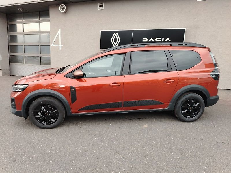 Dacia Jogger (2026) Extreme TCe 110 7.míst - fotka 3 z 14