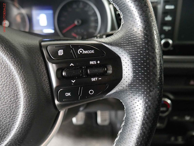 Kia Rio (2018) 1.0 T-GDi, ČR, Navi, AC - fotka 17 z 20
