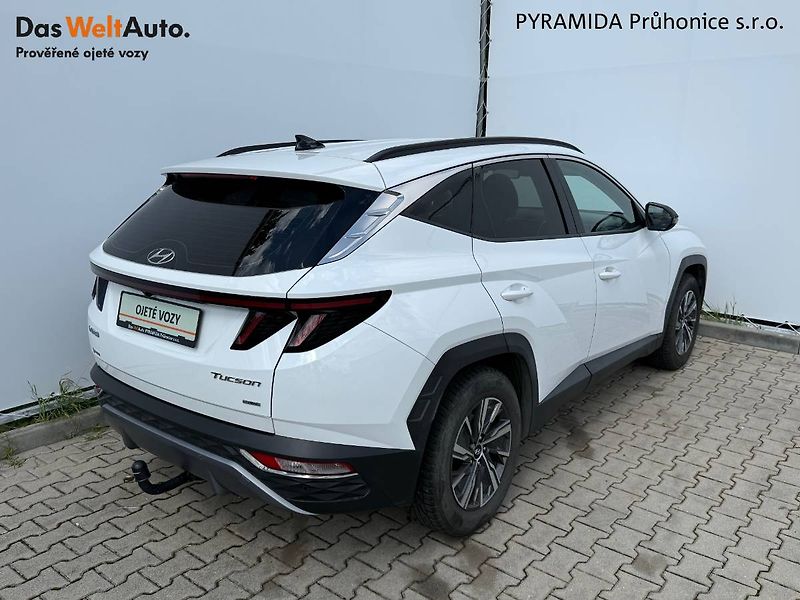 Hyundai Tucson (2021) 1.6 T-GDI 110 kW Smart 4x4 - fotka 2 z 24