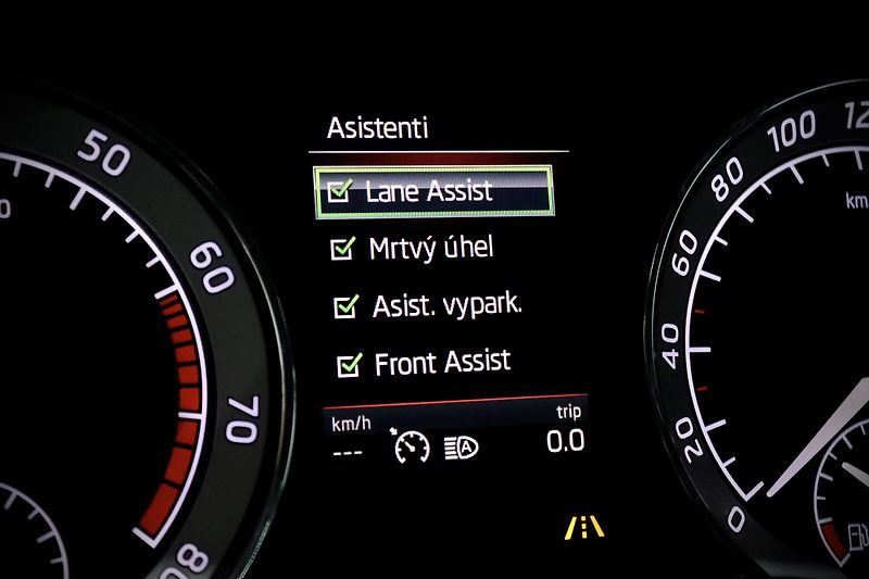 Škoda Superb 3 2.0 TSI 162 kW DSG Sportline - fotka 34 z 48