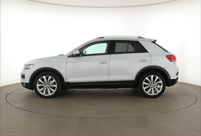 Volkswagen T-Roc (2018) 2.0 TDI 4Motion, 4X4, Automat - fotka 3 z 21