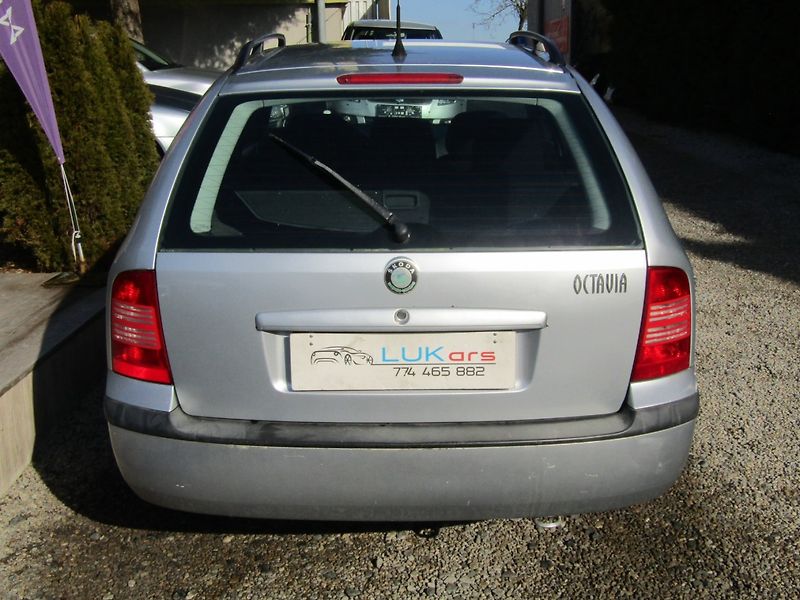 Škoda Octavia (2009) 1.9 TDI 74kW  BEZ KOROZE - fotka 12 z 33