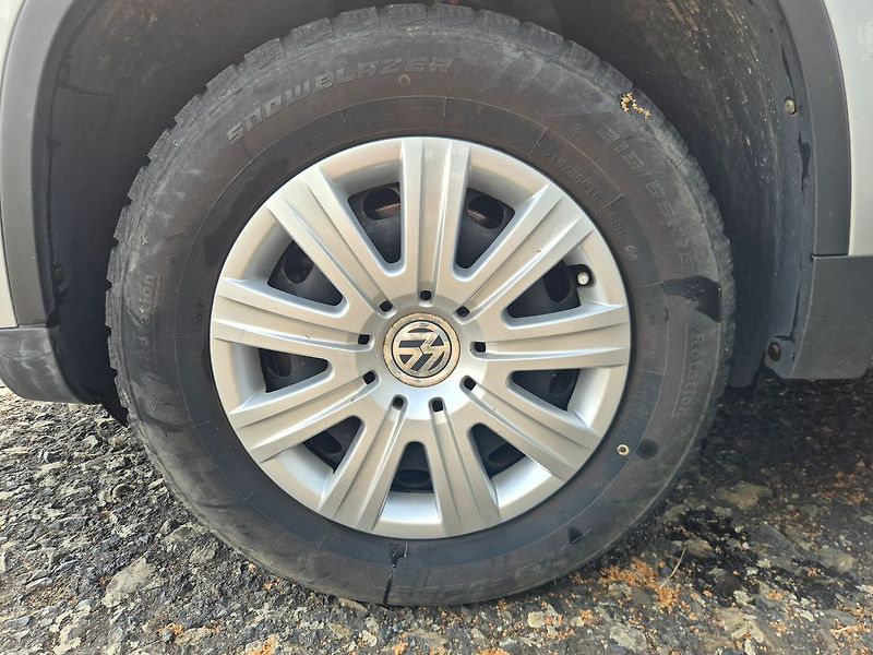 Volkswagen Tiguan (2009) 1.4TSI 110kW, 4x4, tažné, manu - fotka 21 z 25