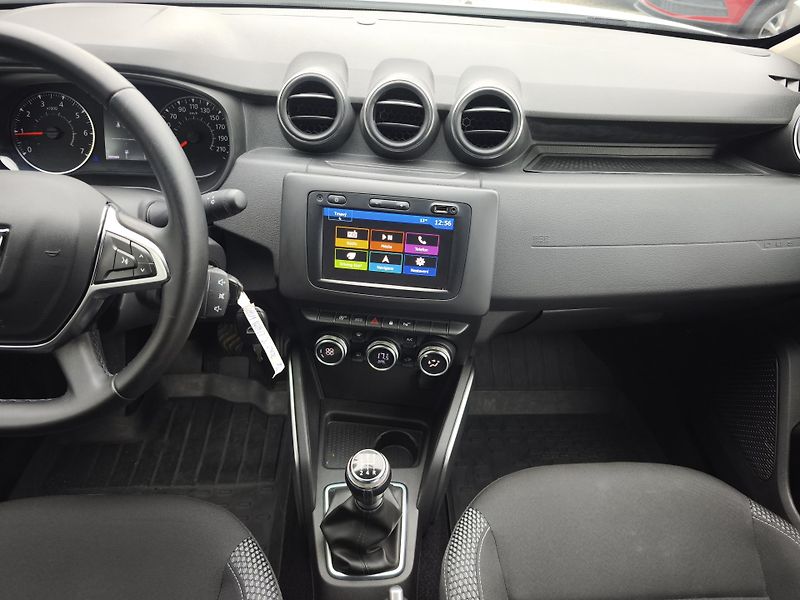 Dacia Duster 2019 ČR 1.6 SCe 84kW Prestige - fotka 11 z 30